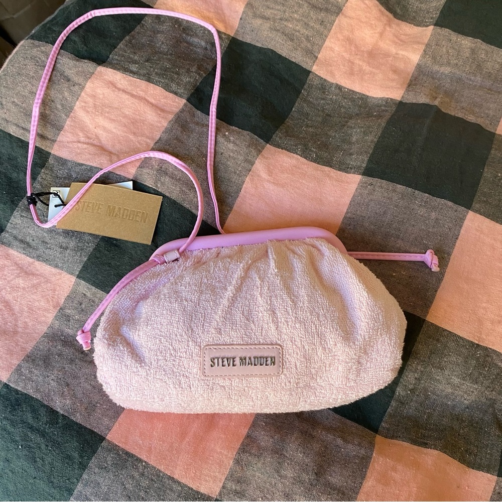 Steve Madden Soft Pink BNikki Soft Pouch